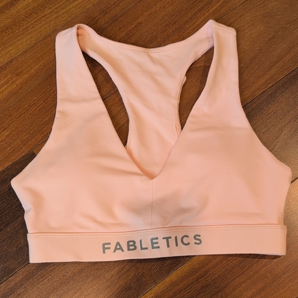 🌴Fabletics Blush Activewear Set - Picture 2 of 8